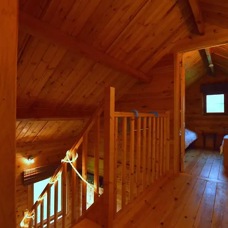 Cozy Chalet In With Sauna Hastière-Lavaux