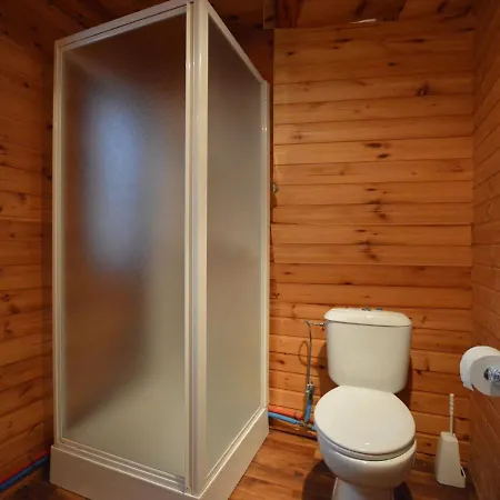 Cozy Chalet In With Sauna 샬레